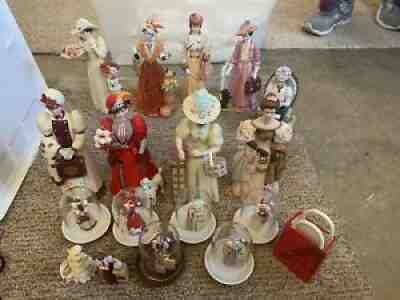 Avon Porcelain Mrs. Albee Award Lot