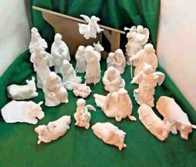Vintage Avon Nativity Collectibles * 21 Pc set *Flying Angel*Stable* W/Boxes NOS