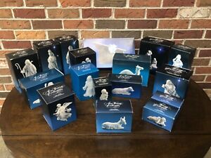 Vtg Nativity Set Avon 18 Piece White Bisque Porcelain w/Boxes and Stable