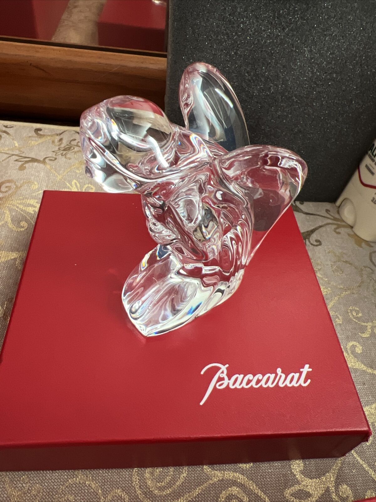 BACCARAT CRYSTAL ANGEL KNEELING PRAYING WITH ARMS CROSSED