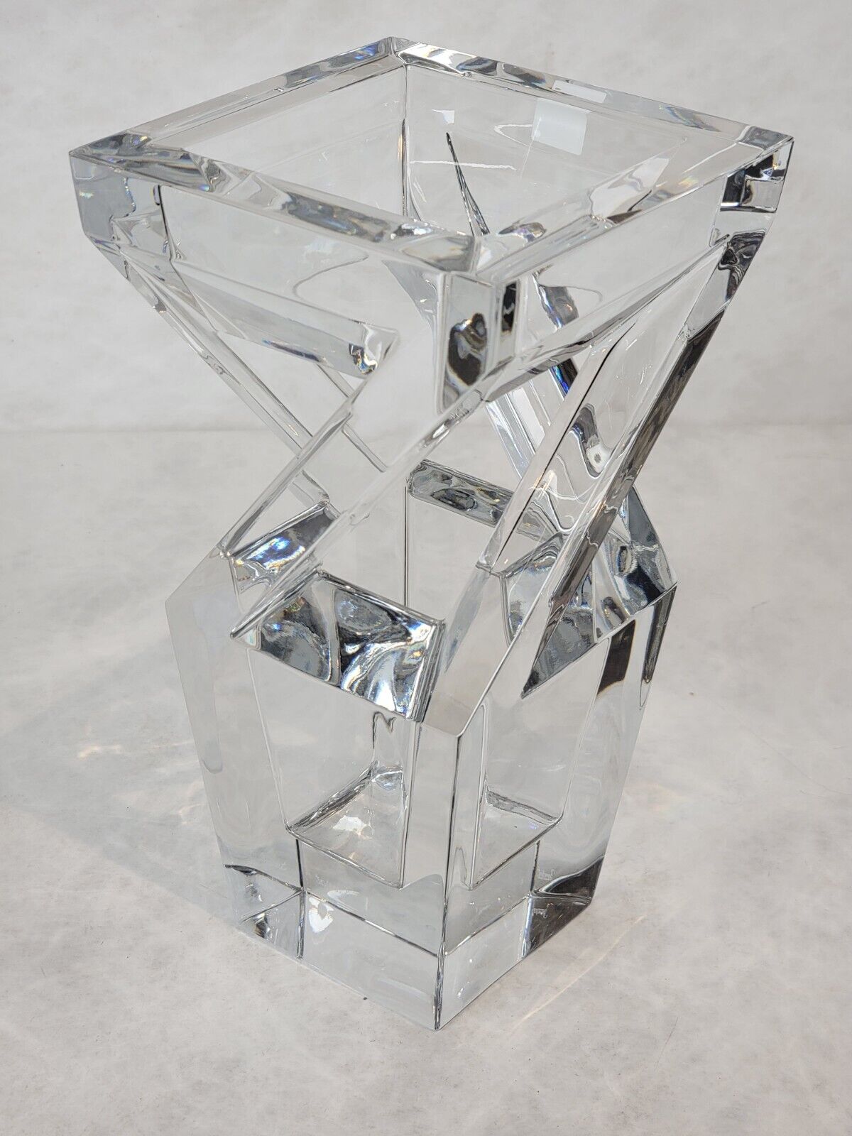 RARE Stunning Estate  Baccarat Architecture Glass Vase