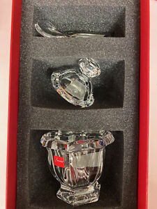 New in Box Baccarat Harcourt Crystal Missouri Condiment Mustard Jam Jar W/ Spoon