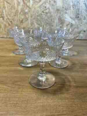 Serie 6 cups champagne, cristal baccarat richelieu Champigny, perfect condition