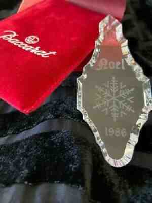 Baccarat annual Ornament 1986 NOEL w/ Large Snowflake w/Sleeve Mint in Box RARE!