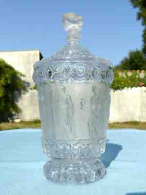 Rare large pot biscuit/tobacco in crystal baccarat xix 23 cm