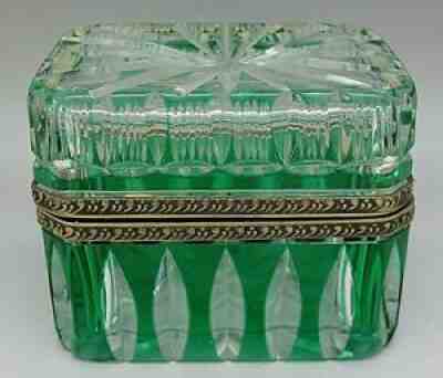 FRENCH BACCARAT GREEN TO CLEAR CRYSTAL ART GLASS ORMOLU GOLD BOX c.1870 RARE