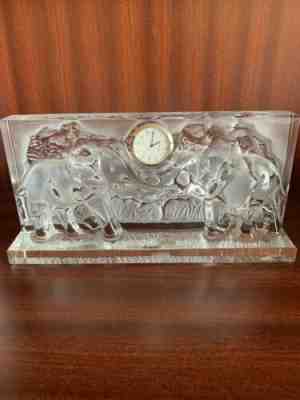 Baccarat Crystal Base For Mantel Clock Elephants Signed.France. 10 1 4 ? 5 ? 2 5 ?