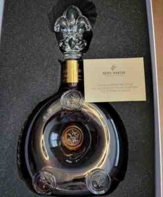 REMY MARTIN LOUIS XIII Baccarat Crystal Dummy Decanter Bottle Magnum 1.75L