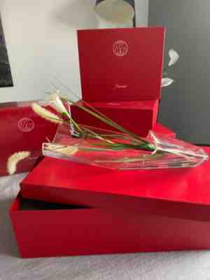 2 diva vases in Baccarat crystal 40 cm (price by the piece)