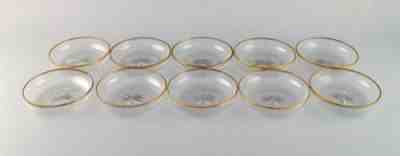 Baccarat, France. Ten Art Deco seafood bowls / rinse bowls in crystal glass.