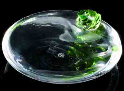 FABULOUS BACCARAT FRANCE RAINETTE GREEN FROG CRYSTAL GLASS VIDE POCHE BOWL DISH