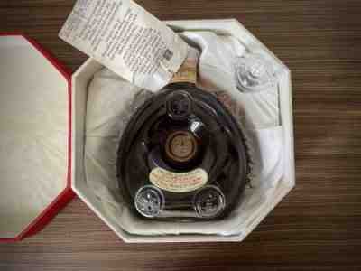FINE Remy Martin Louis xiii Baccarat Full Bottle 750cc