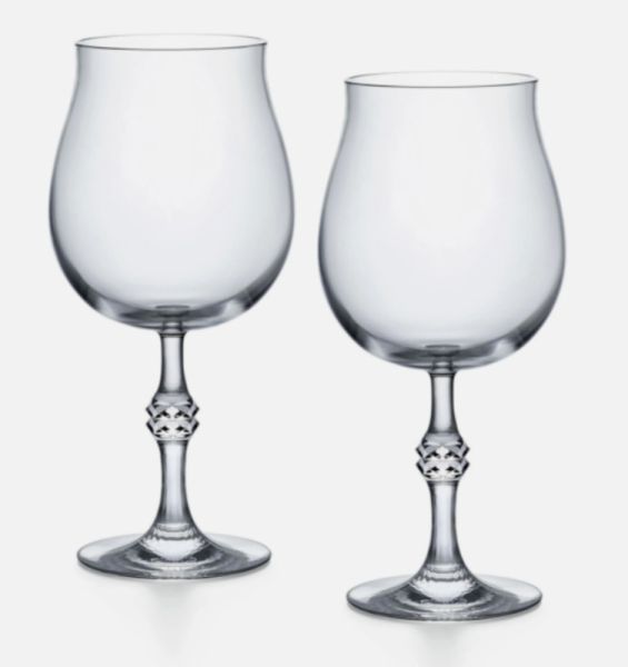 Baccarat Passion Wine Glass Pair Clear from Japan Beautiful and Signed! RV $580