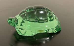 Baccarat France Crystal Art Glass Green Turtle Paperweight Signed Mint 4”