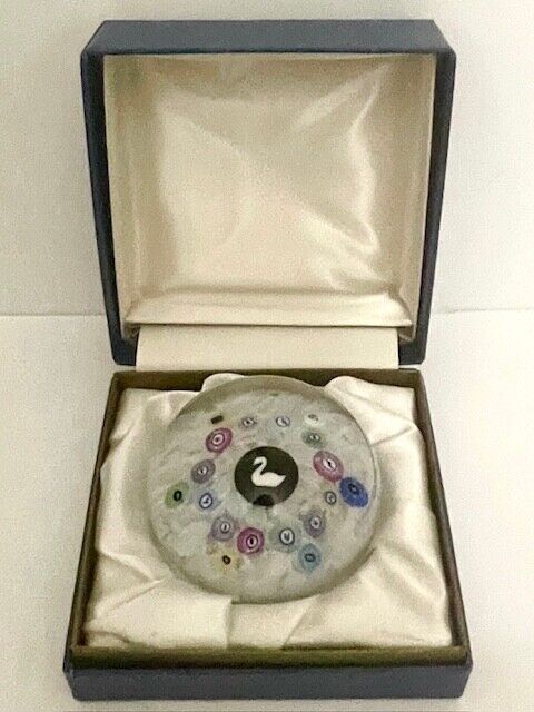 BACCARAT Swan Silhouette Gridel Cane Millefiori Paperweight 1974 LE N 93-240