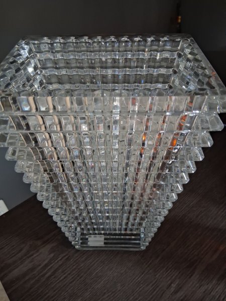 Baccarat Eye Rectangular Vase L - No Box