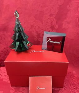 NIB FLAWLESS Glass BACCARAT France Noel Green MERIBEL Crystal CHRISTMAS FIR TREE