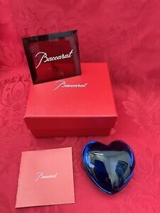 NIB FLAWLESS Exquisite BACCARAT France Glass Blue Crystal PUFFED HEART Figurine
