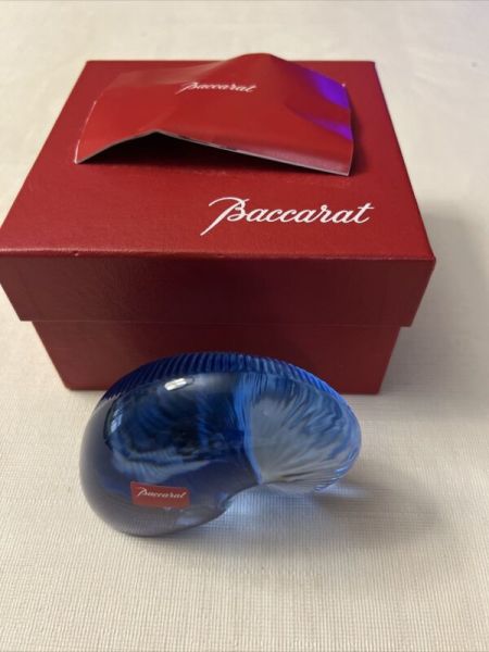 NIB FLAWLESS BACCARAT CRYSTAL BLUE 4” SEASHELL SNAIL FIGURINE NO SCRATCHES