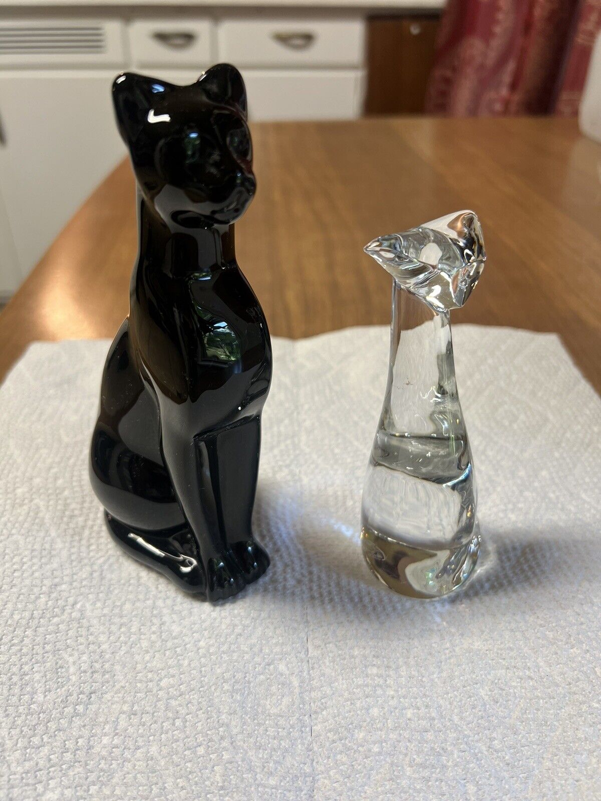 Pair BACCARAT France crystal  Cat figurines