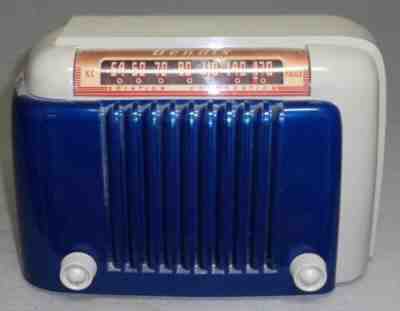 Bendix 1946 bakelite vintage vacuum tube radio