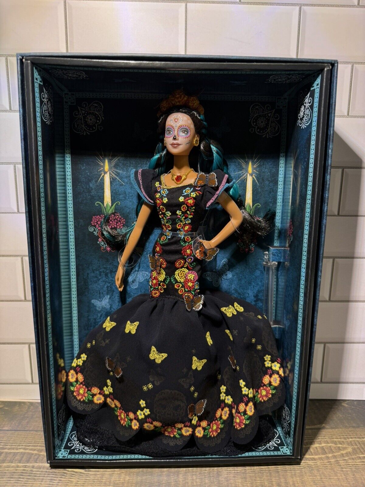 NEW 2019 Dia De Los Muertos Barbie Day of The Dead Mattell FXD52