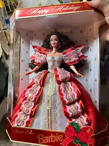 1997 Happy Holiday Barbie Special Edition NIB misprint has green eyes 17832