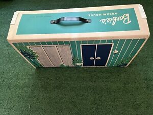 VINTAGE Barbie Dream House 1962 Complete Furniture Accessories -no dolls - Mint