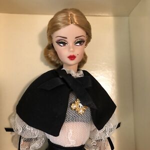 Dulcissima Silkstone Barbie Gold Label Collection NRFB 2014