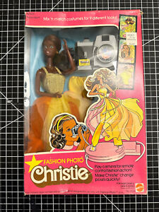 Rare Vintage 1977 - Fashion Photo Christie Barbie Doll - No.2324