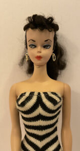 VINTAGE ORIGINAL BARBIE PONYTAIL 2 BRUNETTE DOLL SWIMSUIT SHOES GLASSES STUNNING