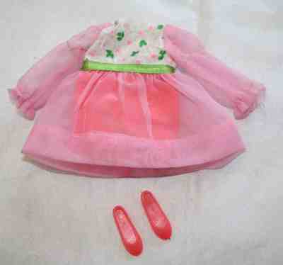 Vintage Skipper #1731 Budding Beauty (1970) Rare, with original hot pink shoes