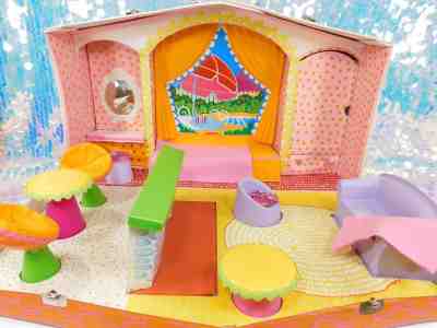 Vintage 1960s Barbie Doll Family Deluxe House RARE HTF Mod Modern Dream Home (A)