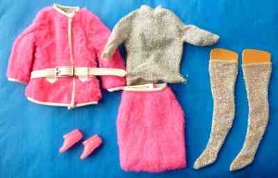 VINTAGE BARBIE SNUG FUZZ #1813 (1968) EXC & COMPLETE