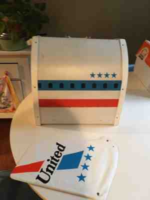VINTAGE 1970'S MATTEL BARBIE'S FRIEND SHIP PLANE UNITED AIRLINES