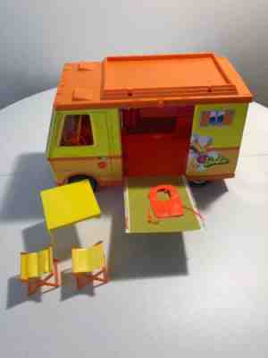 1970 Old Vtg Collectible Mattel Barbie Country Camper RV Van Toy W/ Accessories