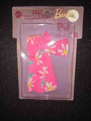 1970 Barbie Cool N Casual Daisy Print Ruffles Swirls Casuals NRFP