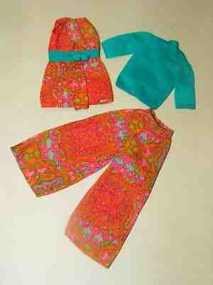 % 1970 MATTEL BARBIE MOOD MATCHERS #1792 OUTFIT LOT  W-22