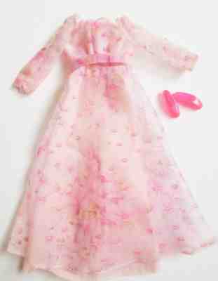 Vintage Original 1978 Kissing Barbie Pink Lip Print Dress Outfit with Shoes