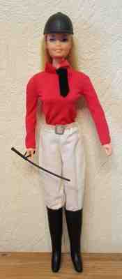 1978 Equestrienne Barbie # 9900 , superst Face , Busy Hands , european Special, 