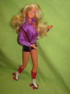 BARBIE Vintage 1980 Superstar Era ROLLER SKATING Doll in Outfit & Skates +Ring