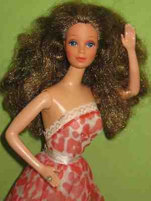 Barbie VINTAGE Superstar Era 1980's SWEET ROSES PJ Steffie Face DOLL in Dress