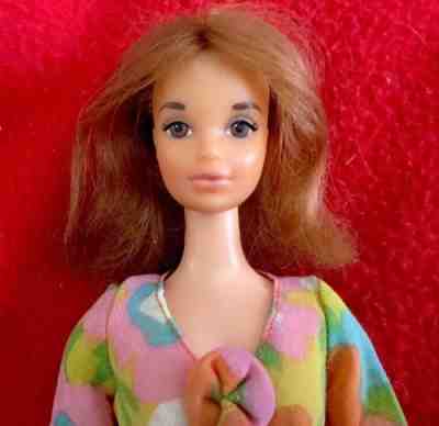 Vintage Mattel Barbie Quick Curl Kelley TNT In Flower Wower Dress