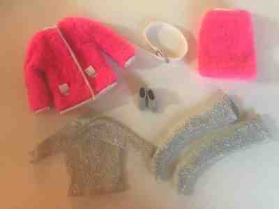 Vintage Barbie SNUG FUZZ Mod Outfit COMPLETE #1813  Doll Clothes 1968-69 NM