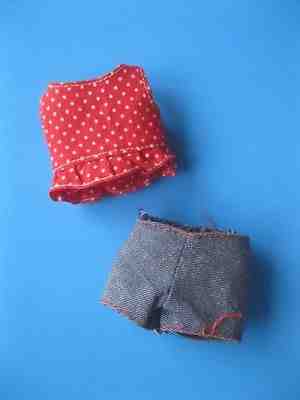 Vintage Barbie Doll Mod Skipper RED SHIRT & SHORTS BEND LEG SKOOTER 1120 Clothes