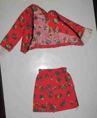 VINTAGE BARBIE #7748 Red two piece print suit,  1974
