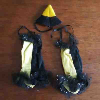 Vintage Barbie Masquerade #944 2 dresses. Halloween party time!