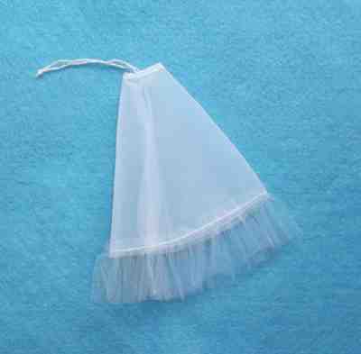 Vintage Barbie Skipper #1934 JUNIOR BRIDESMAID White Petticoat Slip MINT