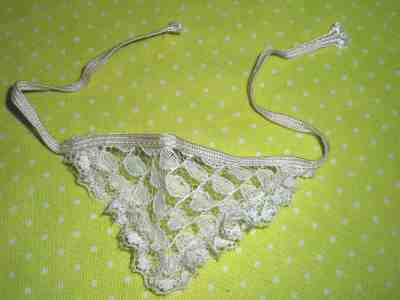 Vintage Barbie FRANCIE * MOD HATTERS PAK * LACE SCARF w/ LACE RUFFLE EDGE 