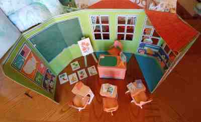 Vintage “Barbie Skipper School” House (1965-66) Rare Wonderful Find Many Pieces